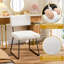 Chaise d'appoint rembourrée en velours Nikitia-515227052