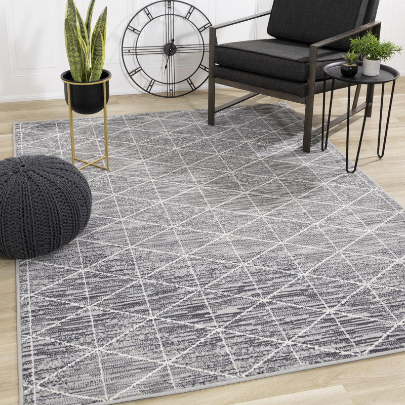 Bratu Geometric Gray White Performance High-Traffic Rug, Rectangle 3'11'' x 5'7''