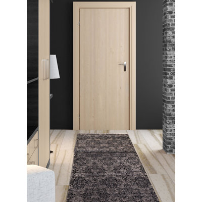 Heritage Black Rug 2'7" x 22'0"