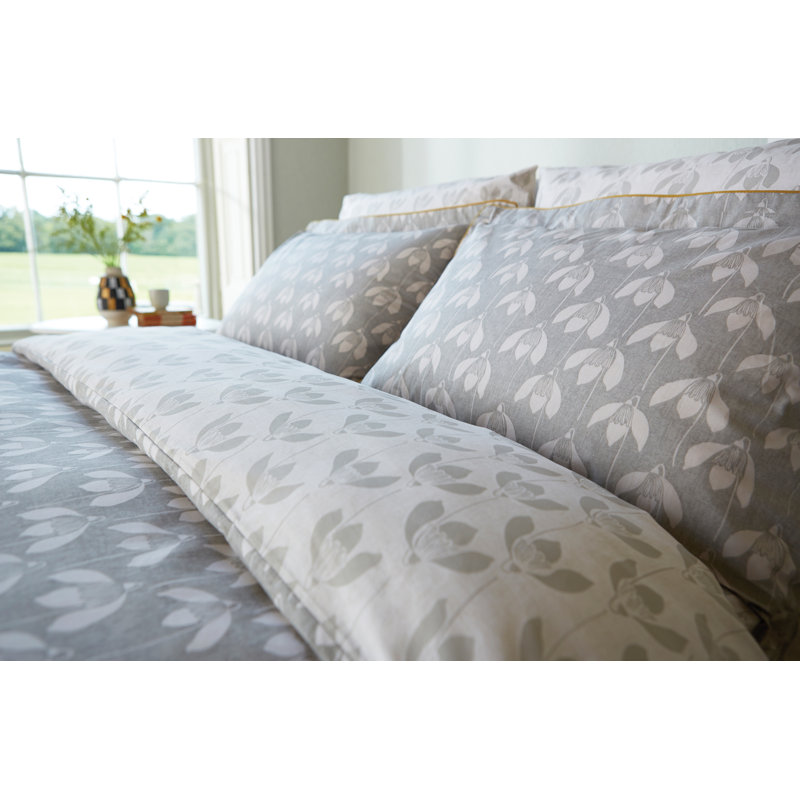SNOW DROP Duvet Cover