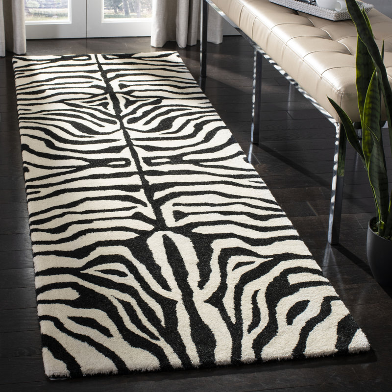 Christoper Hand Tufted Wool Animal Print Rug, Runner 2'6" x 8'