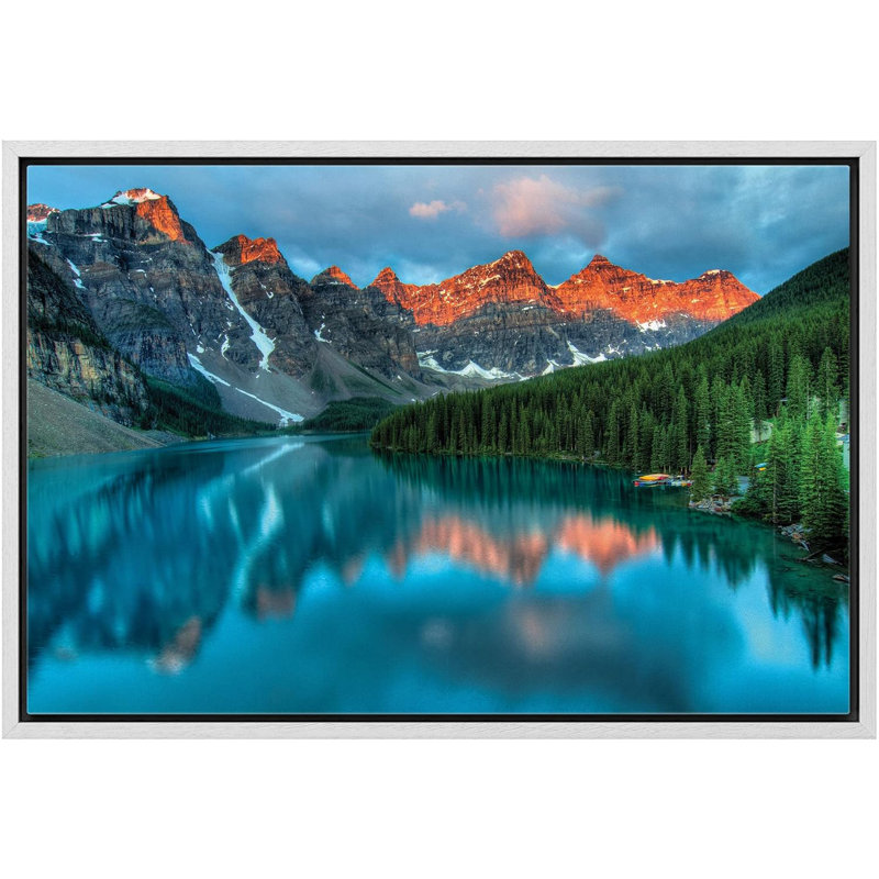 «Tranquil Mountain Lake», art sur toile, H 16 po x l 24 po, Cadre flottant blanc
