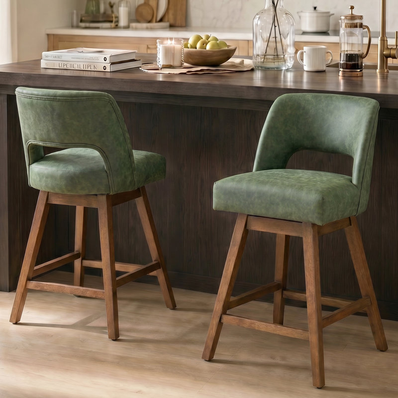 Tabouret de bar pivotant en similicuir Bisto, Similicuir vert, Finition noyer