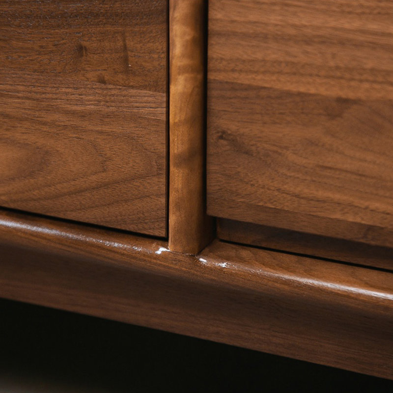 Commode à trois tiroirs 70,87 po