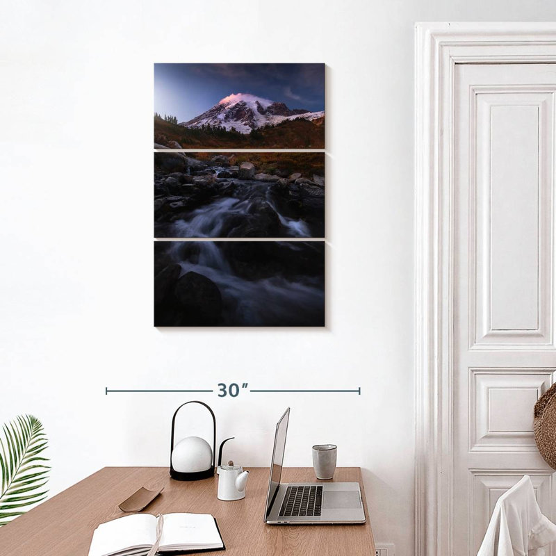 Ruisseau près du mont Rainer, 32" H x 20" W