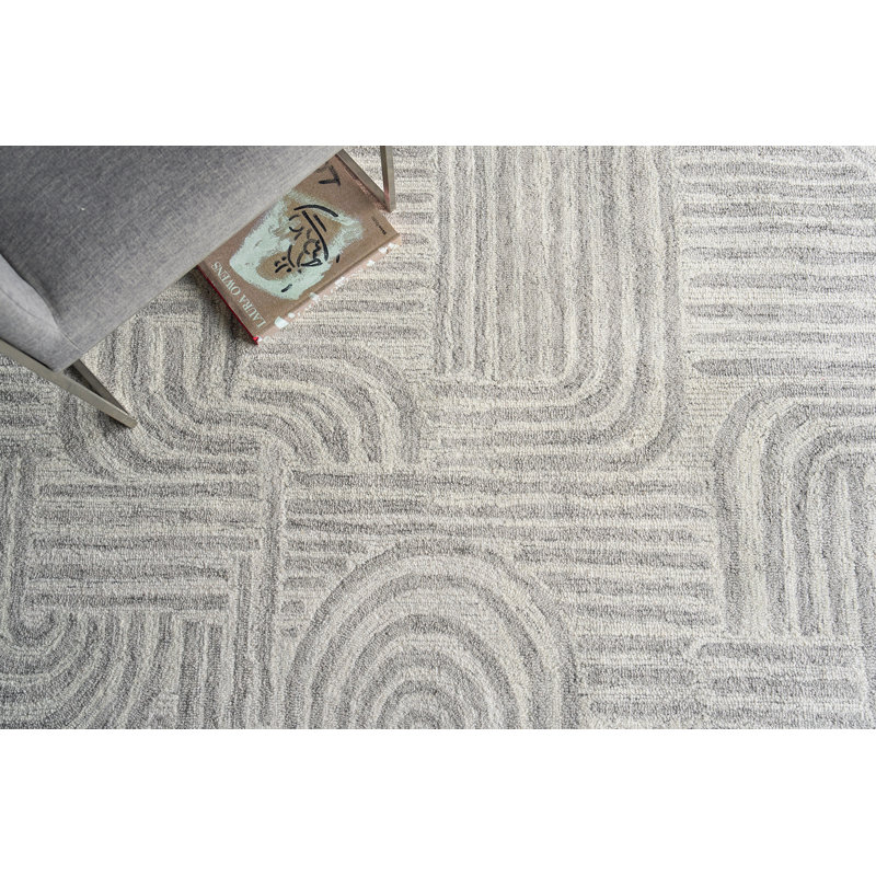 Juno Hand Tufted Geometric Area Rug in Gray/Ivory, Rectangle 5' x 8'