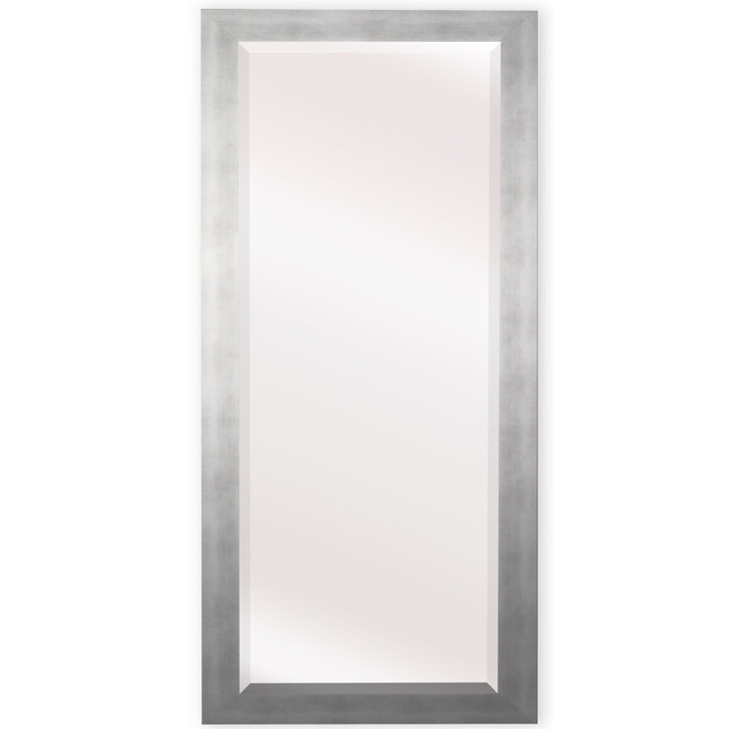 Miroir pleine longueur moderne et contemporain biseauté, H 71 po x l 30,5 po
