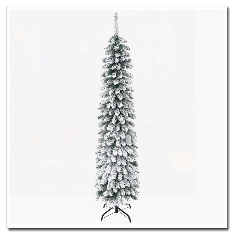 Arbre de Noël artificiel enneigé 6 pi de hauteur