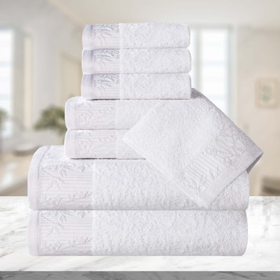 Ensemble de serviettes de bain en coton de poids moyen à bordure florale en jacquard pour la salle de bain Carinna