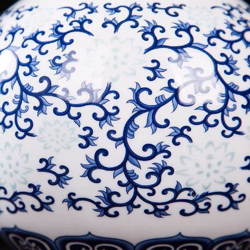 Mccaleb Handmade Porcelain China Table Vase
