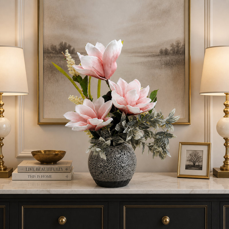 Jardinière en céramique grise avec fleurs artificielles roses et blanches, décoration florale moderne, 17 x 42 cm