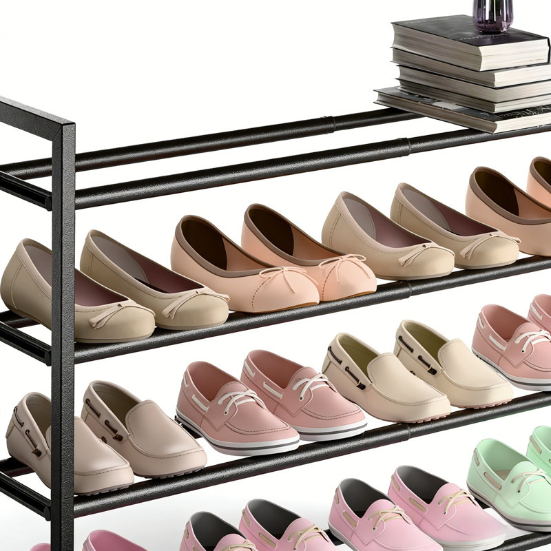 Range-chaussures en métal