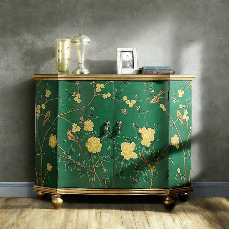 Armoire d'appoint en bois clair