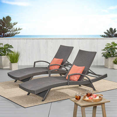 Fauteuil en osier avec accoudoirs Salem
