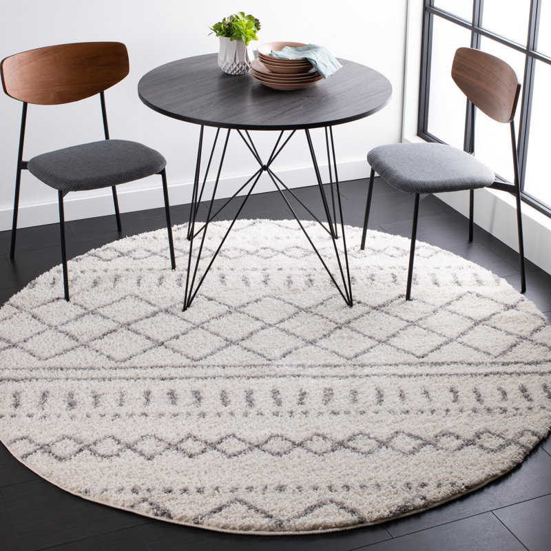 Develin Performance Chevron Rug, Round 6'7", Ivory/Gray