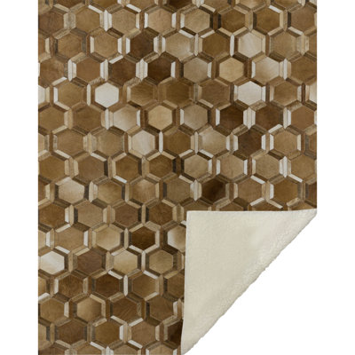 Couverture en sherpa brun One Pixie Street, 127 x 178 cm, brun