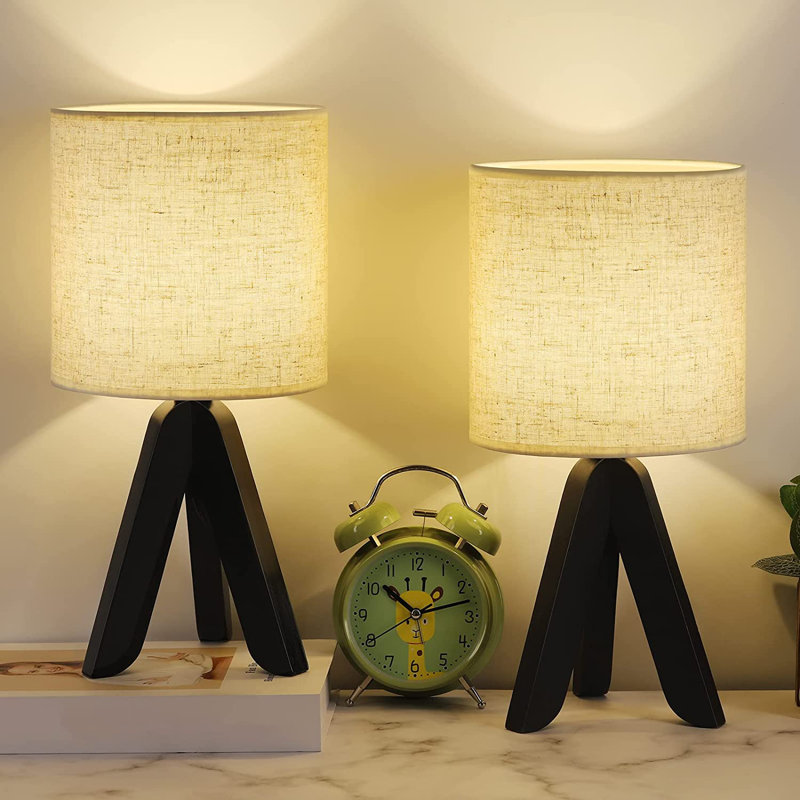 Graycee Wood Tripod Lamp, Black, Linen