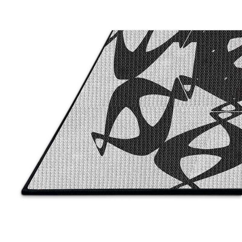 Tapis noir, Rectangle 5 pi x 7 pi