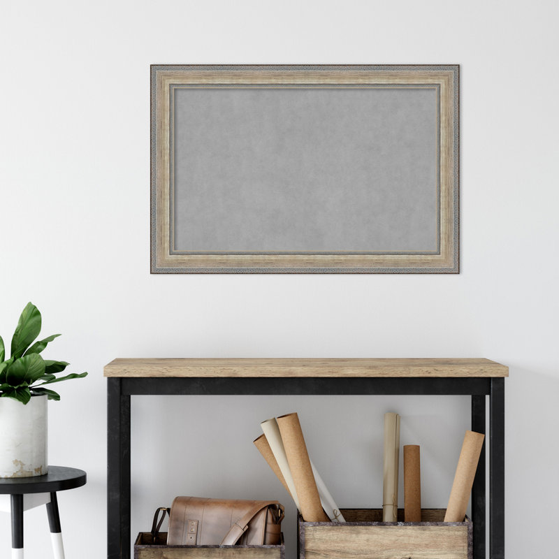 Tableau magnétique magnétique en métal, H 25 po x l 37 po