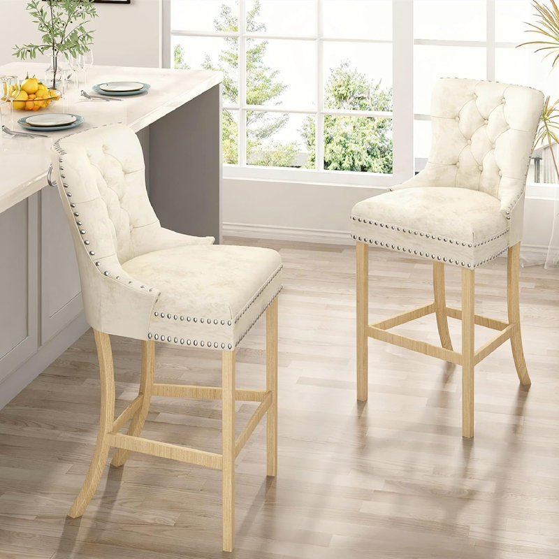 Tabouret de comptoir rembourré avec structure en bois massif Kuplerski (ensemble de 2), Naturel, Crème