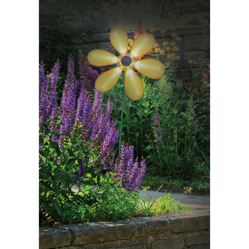Battery Powered Integrated LED Pathway Light, Yellow/Green