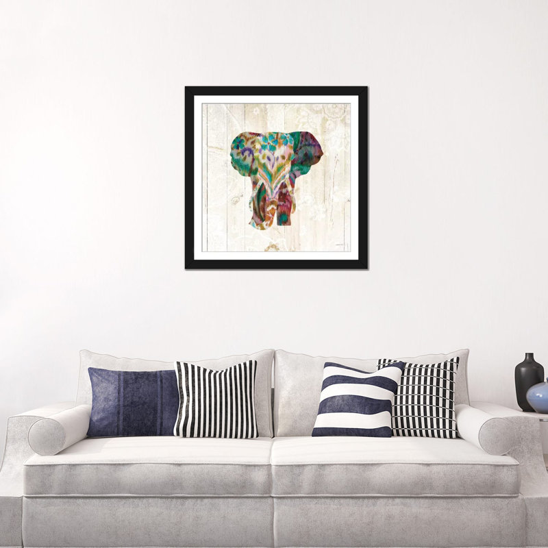 «Boho Paisley Elephant III», impression sur toile, Blanc, Papier d'art encadré noir, H 24 po x l 24 po x P 1 po