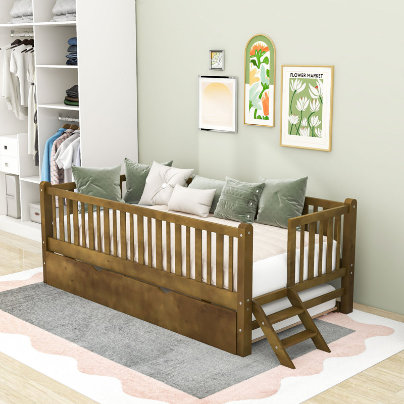 Lit plateforme simple en bois avec garde-corps et lit gigogne, Noyers