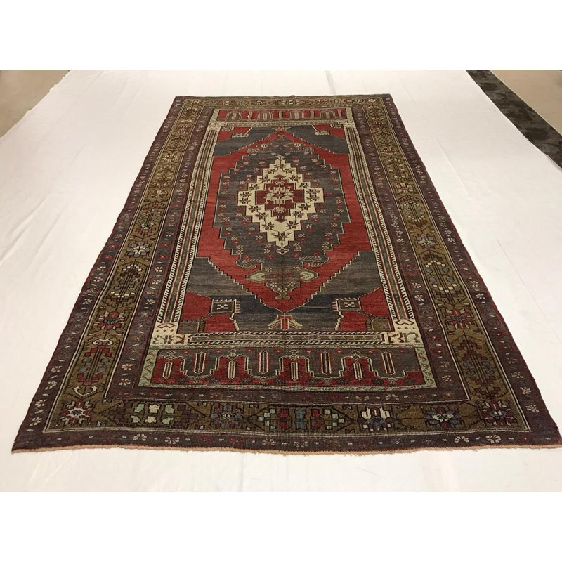 Tapis tribal 6 pi x 10 pi Anatolian