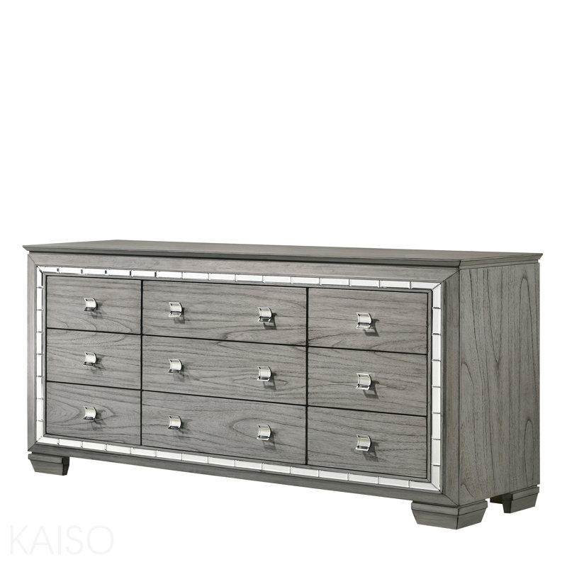 Commode en chêne gris clair
