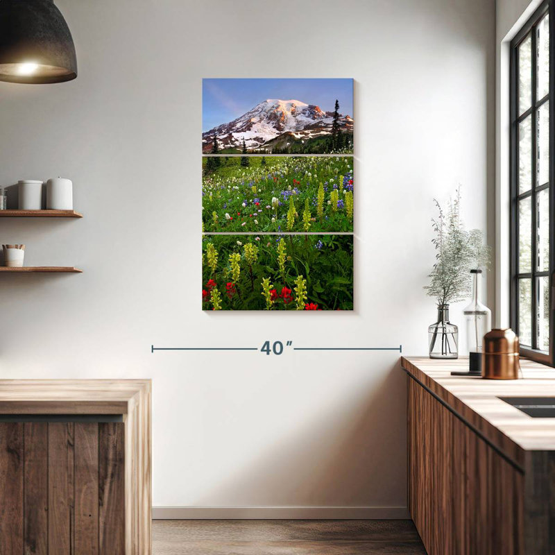 Alvord Mount Rainier Wildflowers, H 38 po x l 24 po
