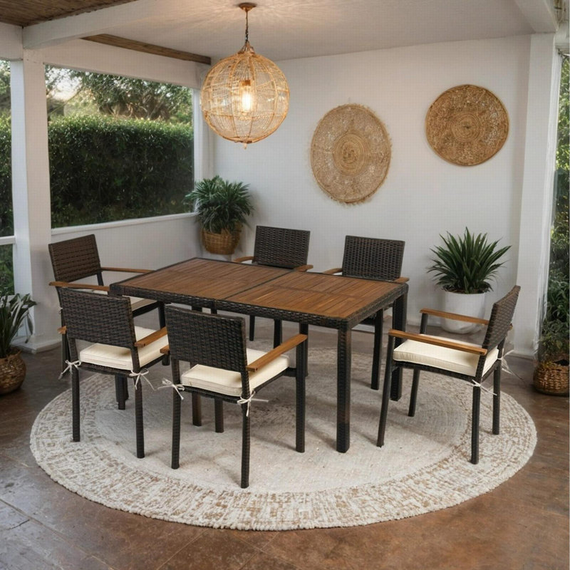 Ensemble repas d'extérieur en osier pour 6 personnes avec plateau en bois d'acacia Opulence