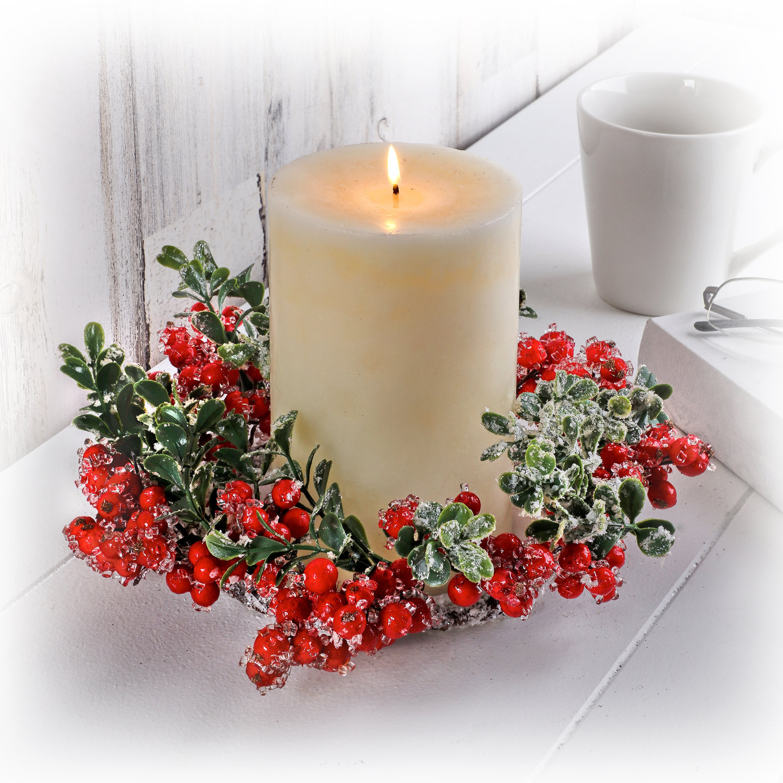 9.5'' Faux Boxwood Wreath, Frosted Red