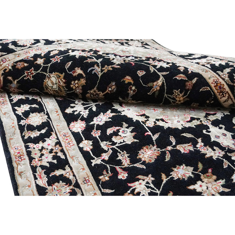 Walton Oriental Area Rug, Rectangle 8'2" x 10'1"