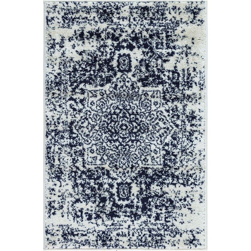 Endesha Oriental Indoor Rug, Rectangle 2' x 3'