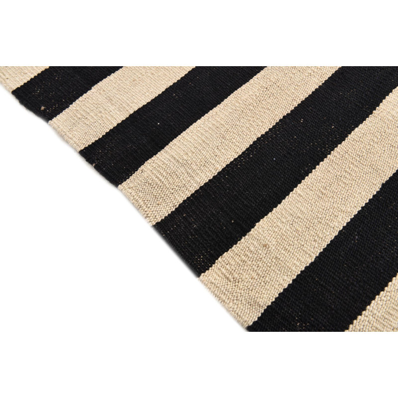 Tapis noir et blanc 6x9 Pinkerton