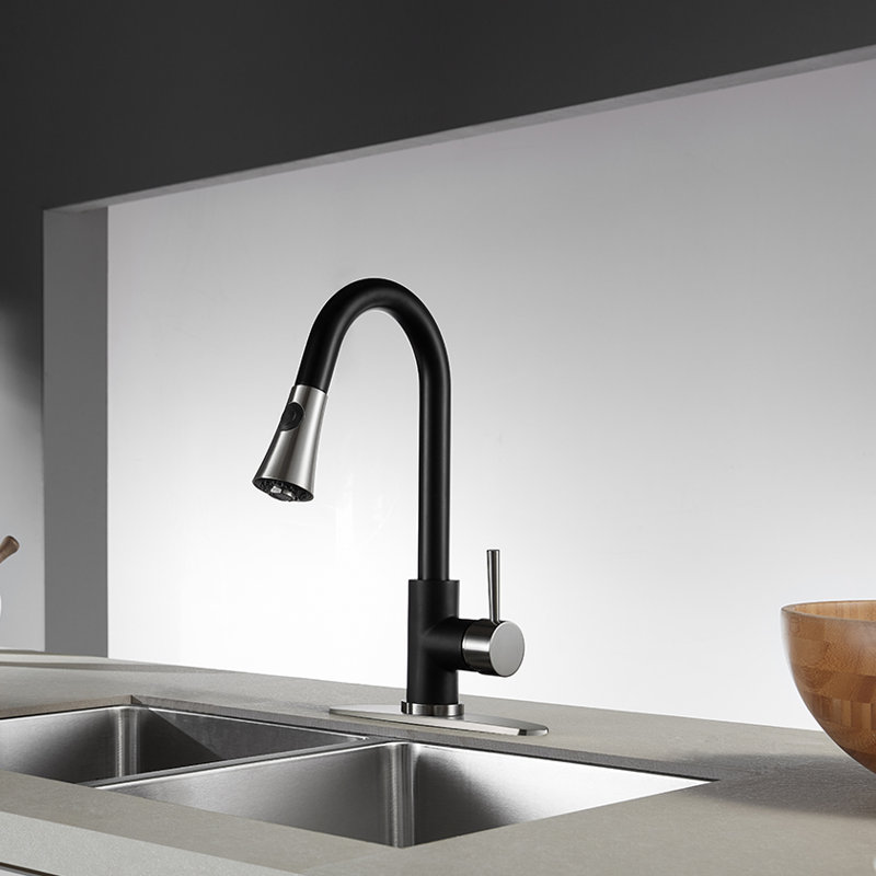 Kingston Brass Concord Single-Handle Pull-Down Kitchen Faucet, Black/Chrome