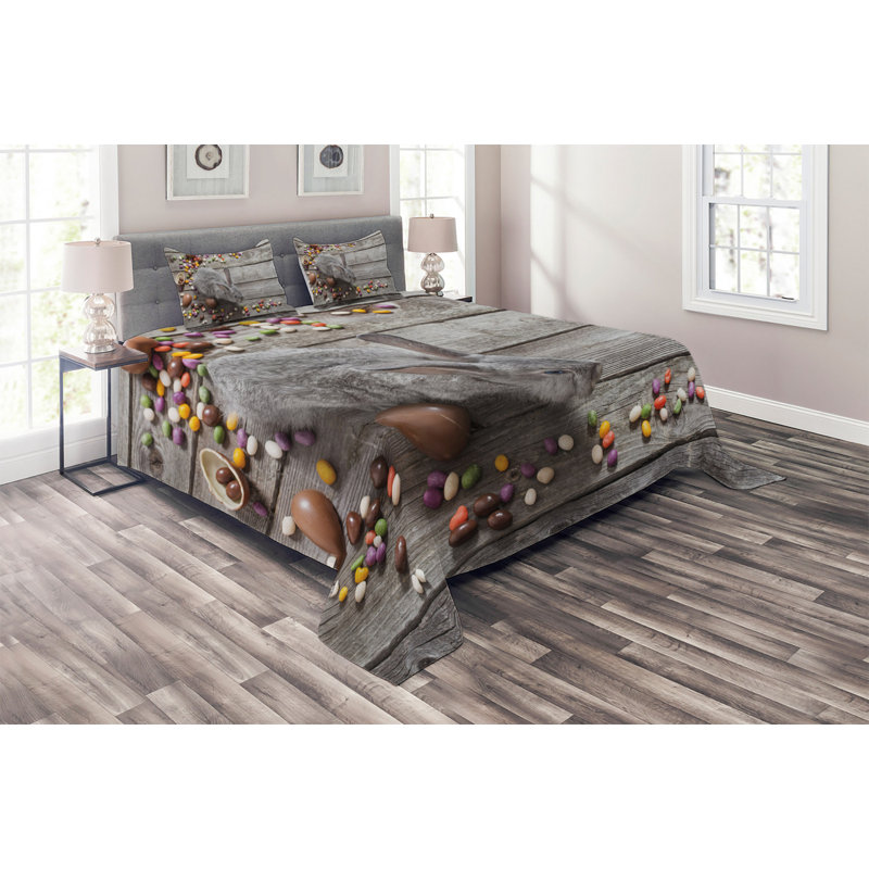 Rustic Polyester Coverlet, Queen Bedspread + 2 Shams