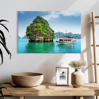 Mehar Ha Long Bay Tour Boat