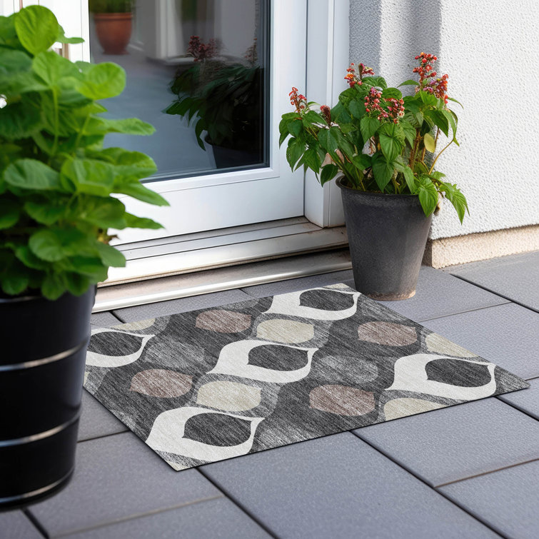Mahaney Geometric Indoor Rug
