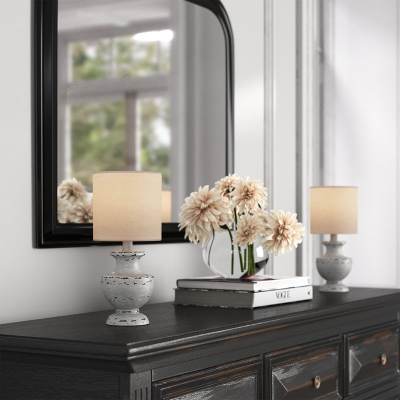 Laurent Resin Table Lamp (Set of 2)