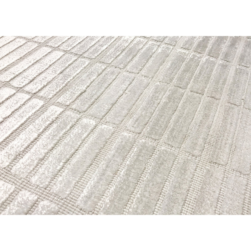 Striped Area Rug in Ivory, Rectangle 6' x 7'9"