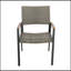 Chaise de salle à manger LUTON avec un design ergonomique et des matériaux de haute qualité pour le confort et la durabilité