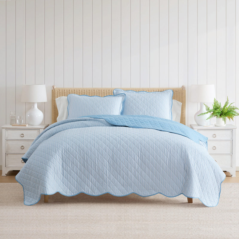 Ensemble de courtepointe réversible en coton Martha Stewart, Queen Quilt + 2 Standard Pillowcases, Blue