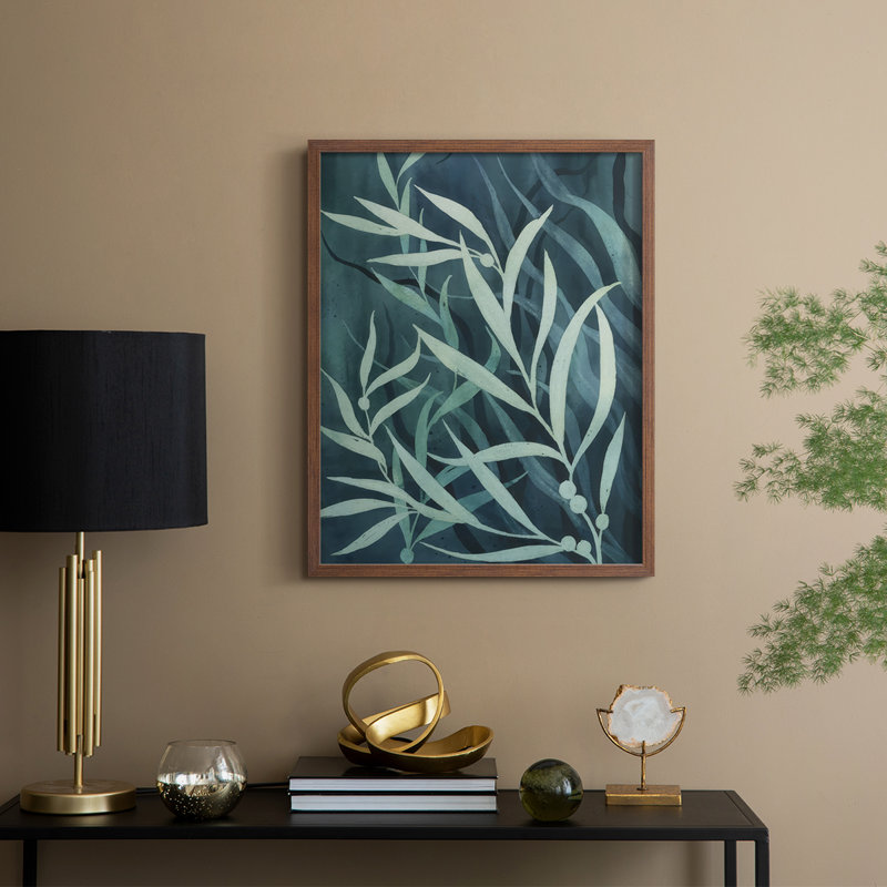 Deep Blue Forest II, reproduction encadrée - bois massif, H 15 po x l 12 po, Noyer