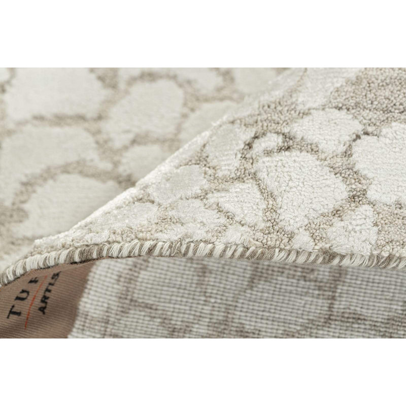 Inca Area Rug in Ivory/Light Gray, Rectangle 2' x 3'
