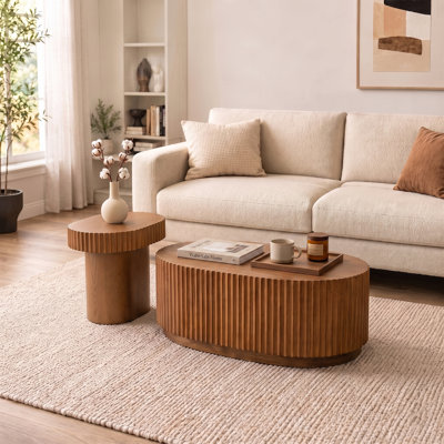 Ensemble de 2 pièces de style moderne du milieu du siècle : table basse ovale cylindrique de 90 cm x 60 cm et table d'appoint ronde sur pied de 60 cm x 40 cm, fini bois clair, panneaux cannelés, autoportant, aucun assemblage requis pour le salon