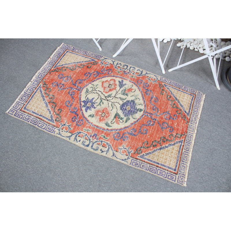 Tapis Oushak rétro de style turc Anatolian rétro de couleur rouge foncé conçu pour une utilisation polyvalente