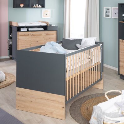 Lenn Cot Bed