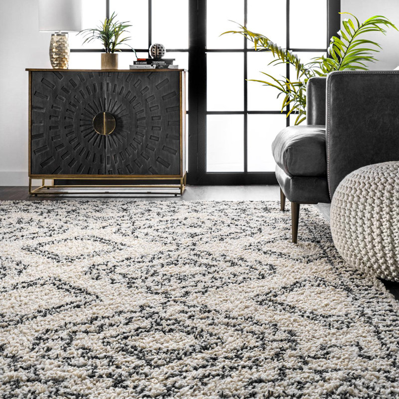 Spurling Moroccan Shag Power Loom Performance Cream/Charcoal Gray Rug, Runner 2'8" x 6'