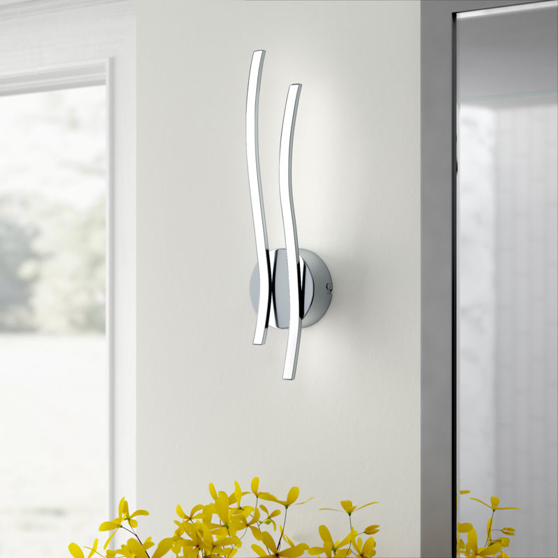 Evalyn Armed Sconce